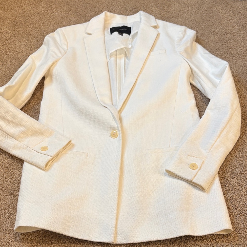 Banana Republic women’s textured blazer